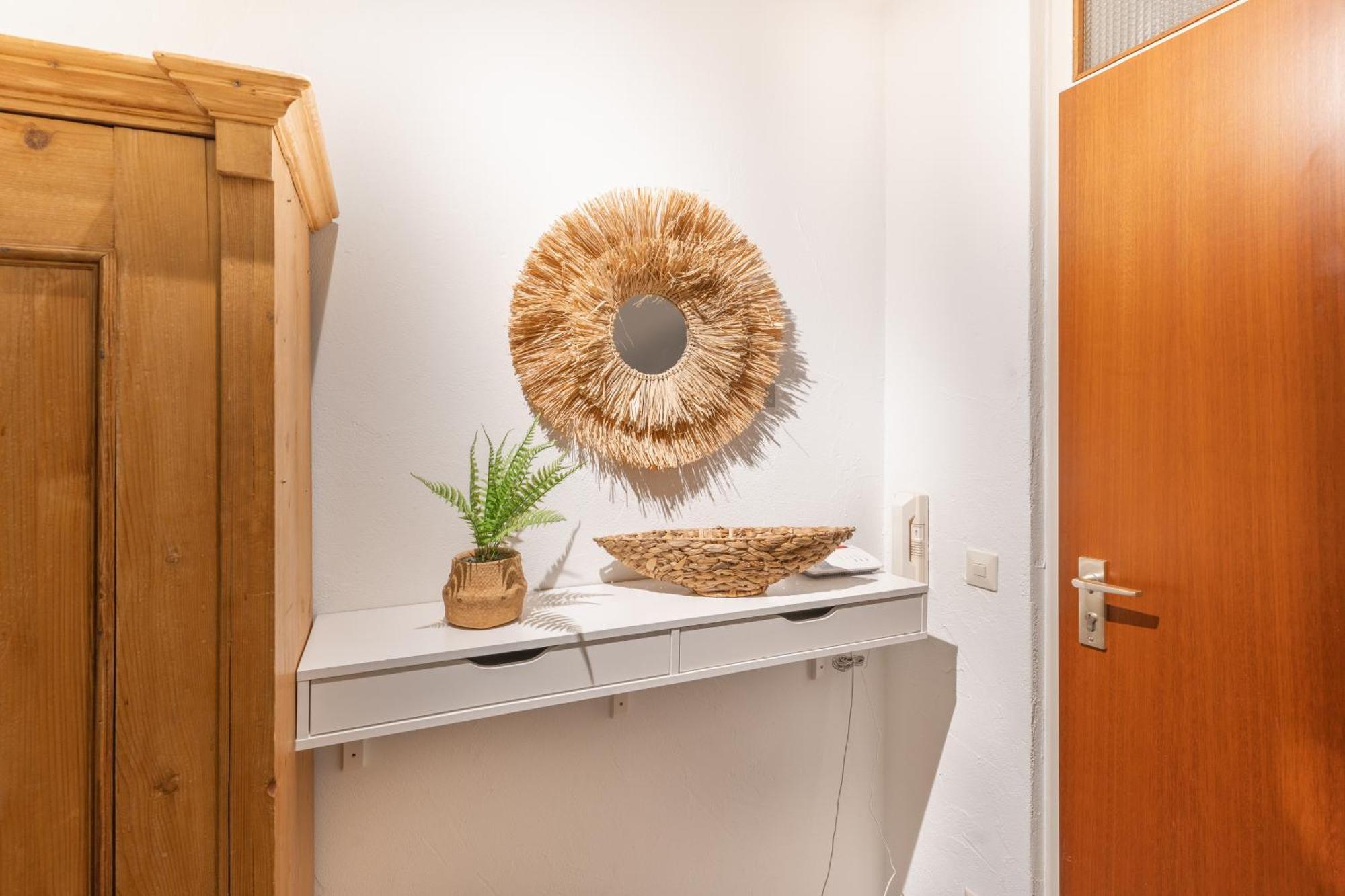 Seeblick-Oase Istayunixi Seenaehe-Sauna-Balkon-Netflix-Parkplatz Ohningen Exteriör bild