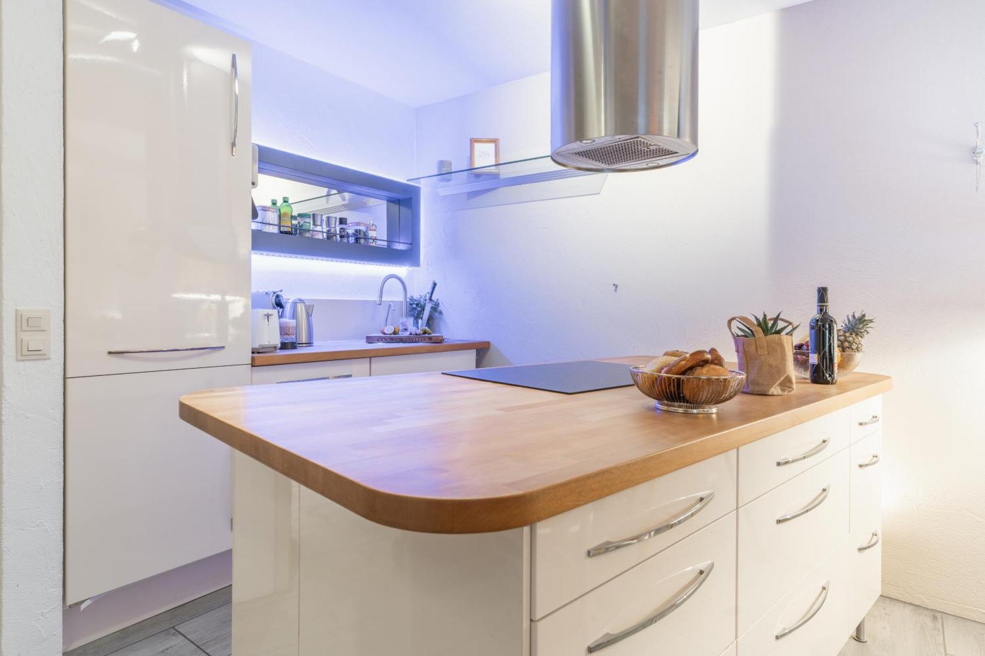Seeblick-Oase Istayunixi Seenaehe-Sauna-Balkon-Netflix-Parkplatz Ohningen Exteriör bild