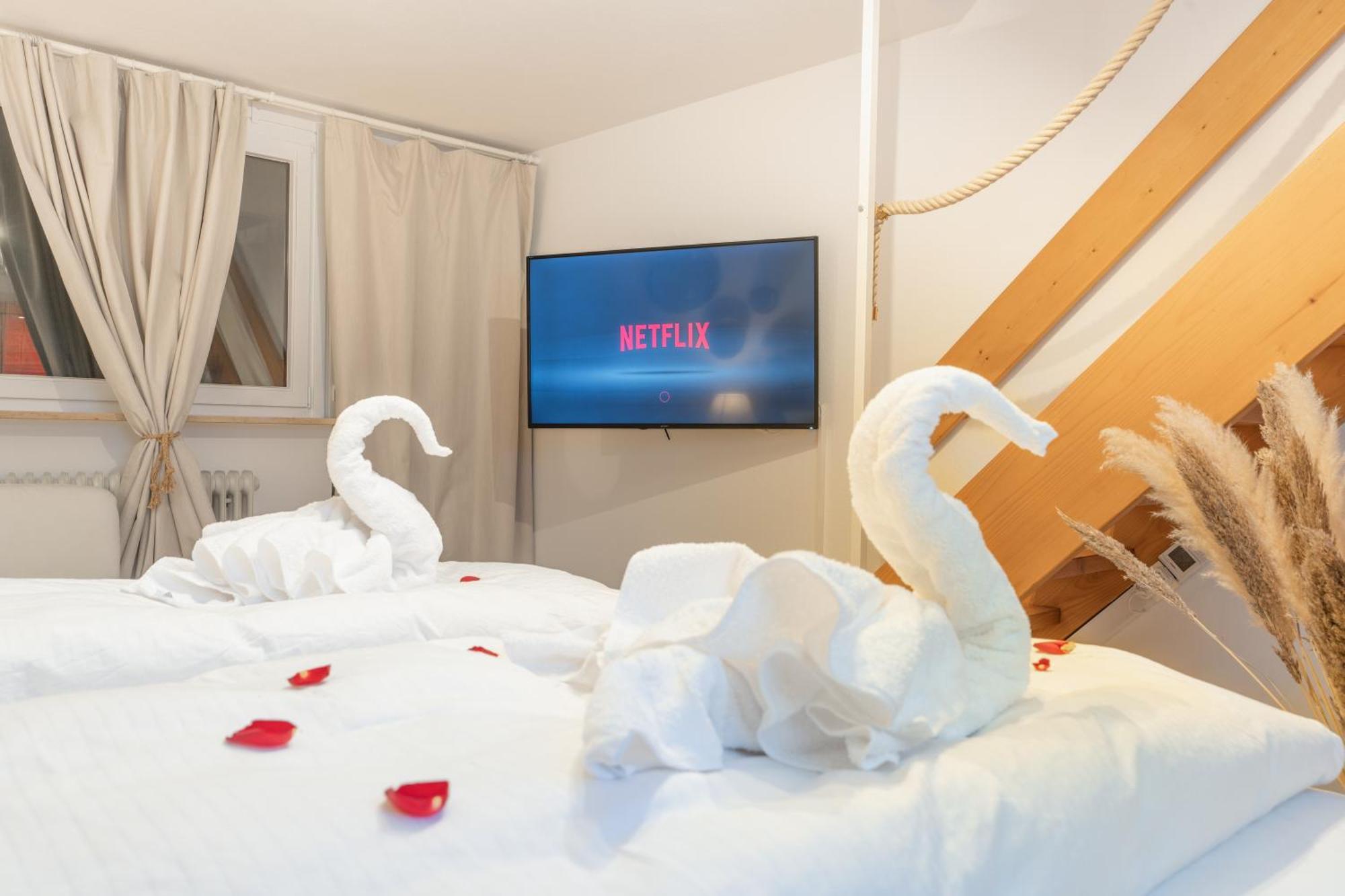 Seeblick-Oase Istayunixi Seenaehe-Sauna-Balkon-Netflix-Parkplatz Ohningen Exteriör bild