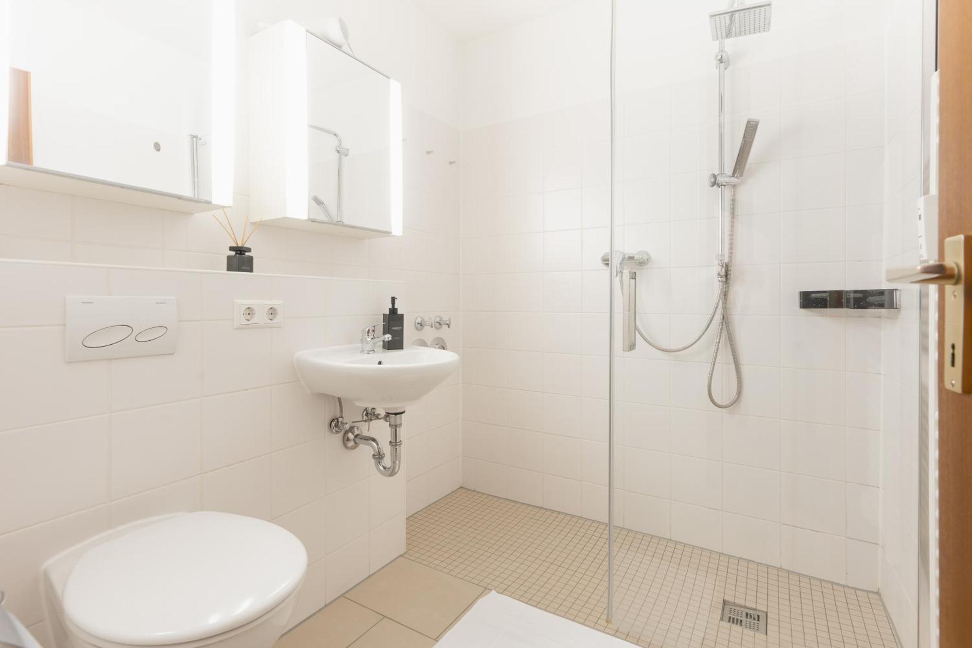 Seeblick-Oase Istayunixi Seenaehe-Sauna-Balkon-Netflix-Parkplatz Ohningen Exteriör bild